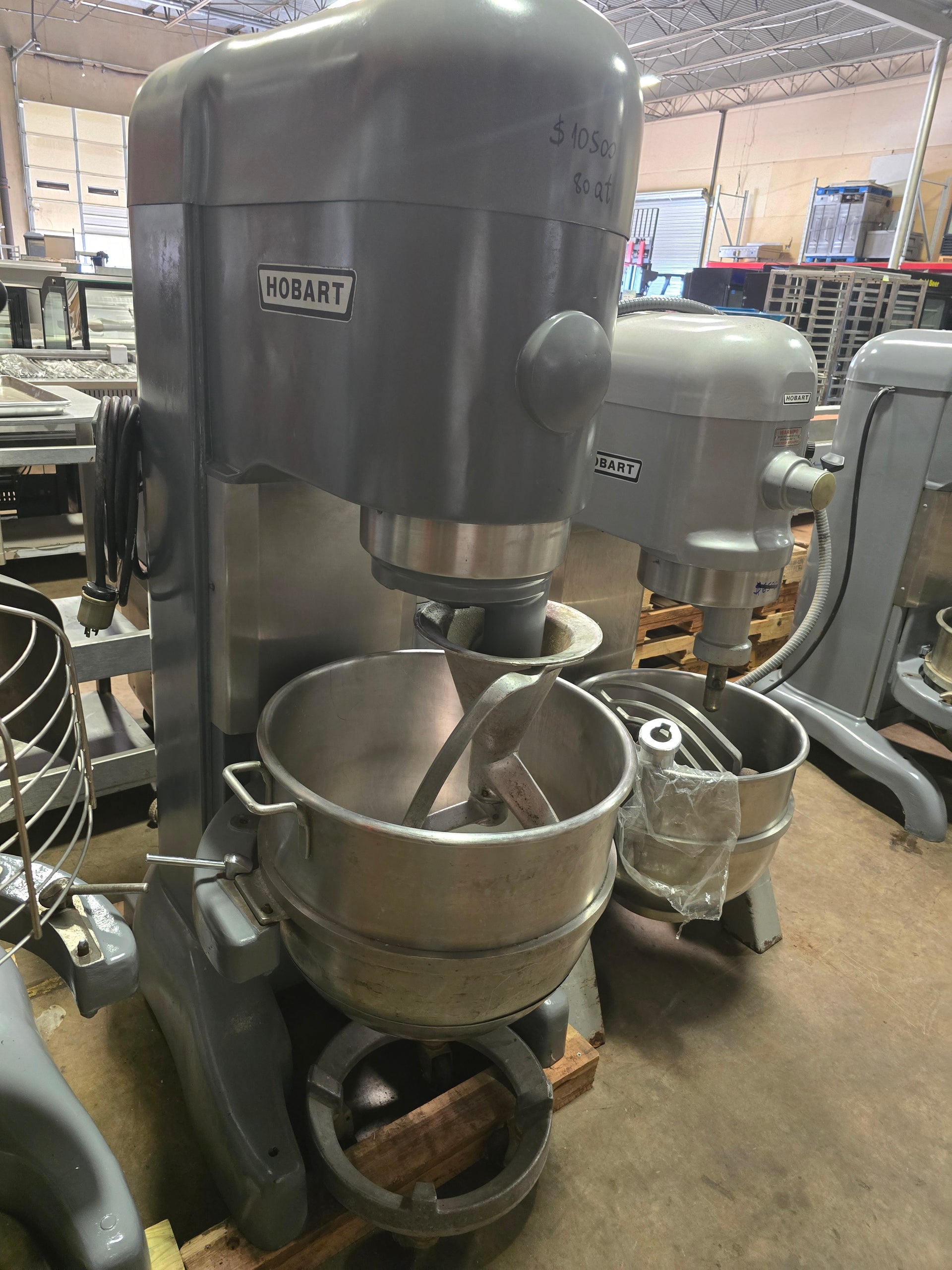 Hobart M802 80 Quart Commercial Dough Mixer, 3 Phase